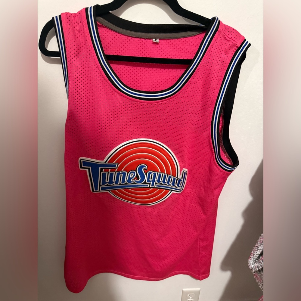 Tune Squad Pink Sleeveless Top